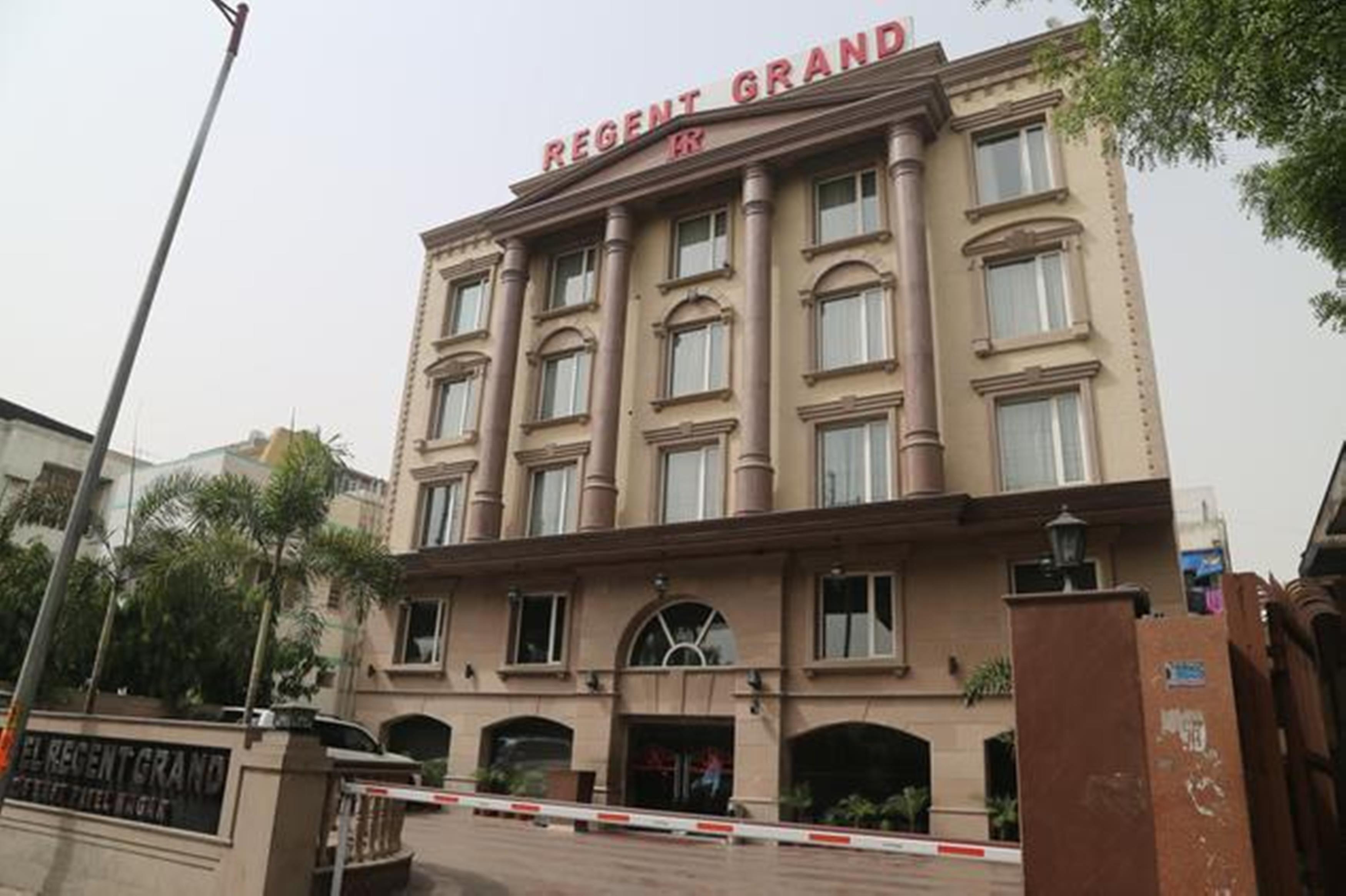 Hotel Regent Grand Nova Deli Exterior foto
