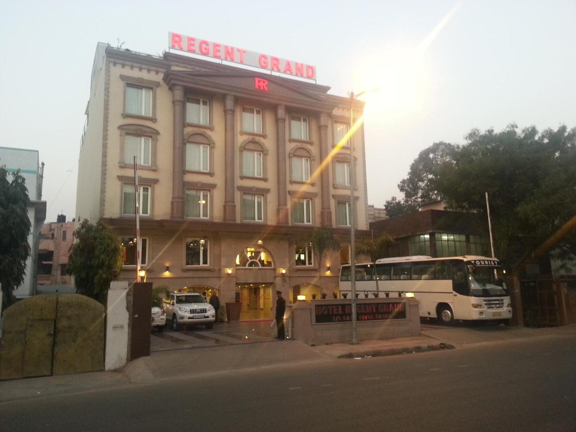 Hotel Regent Grand Nova Deli Exterior foto