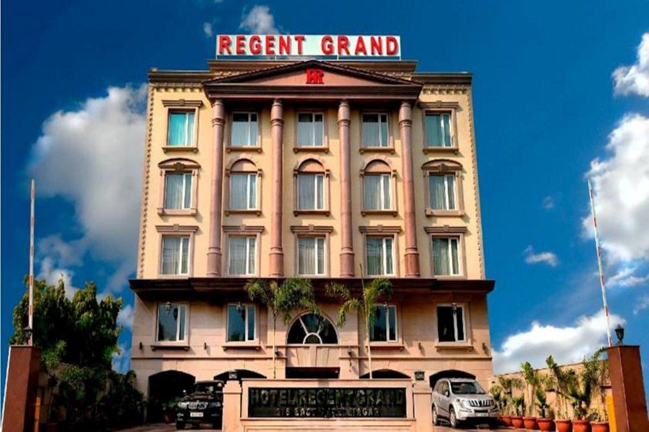 Hotel Regent Grand Nova Deli Exterior foto