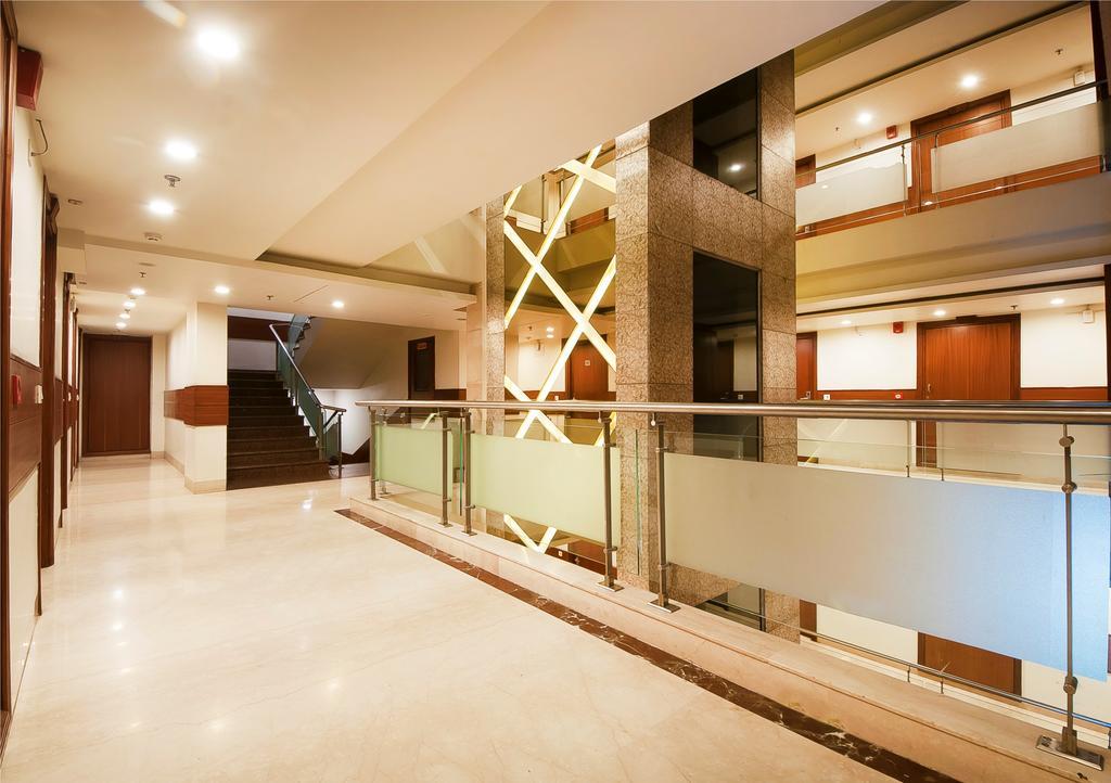 Hotel Regent Grand Nova Deli Exterior foto