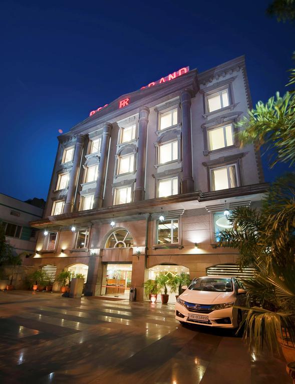 Hotel Regent Grand Nova Deli Exterior foto